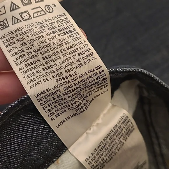 LIKE NEW Levi's 559 Relaxed Straight Medium Wash Mens Jeans - Picture 8 of 14